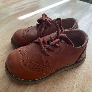 Dress shoes toddler size 7